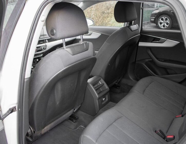 Audi A4 Kombi 2,0 l 110 kw