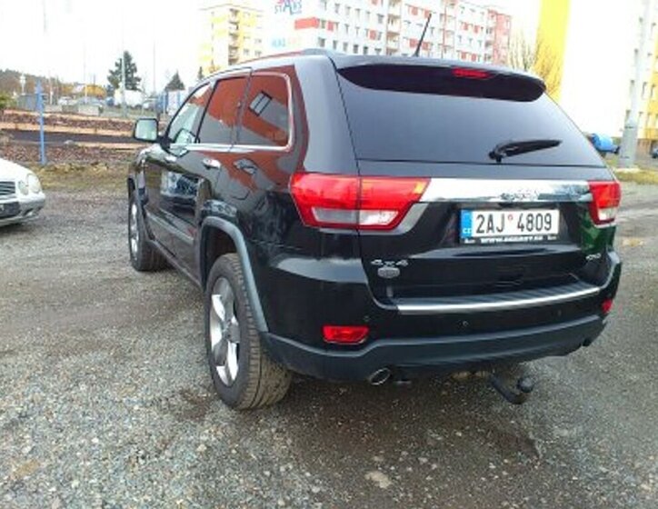 Jeep Grand Cherokee SUV 3,0 l 177 kw