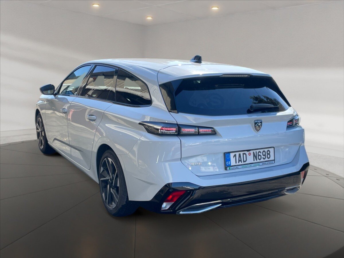 Peugeot 308 Kombi 1,5 l 96 kw