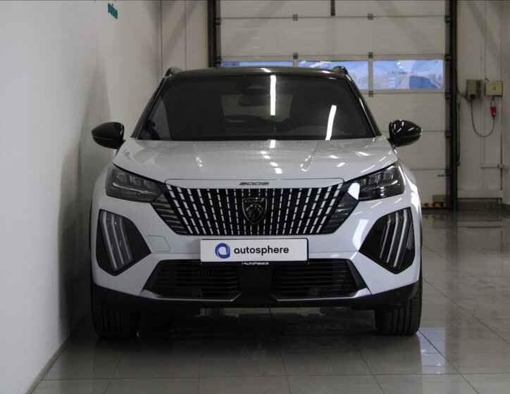 Peugeot 2008 SUV / Terénní 1,2 l 107 kw