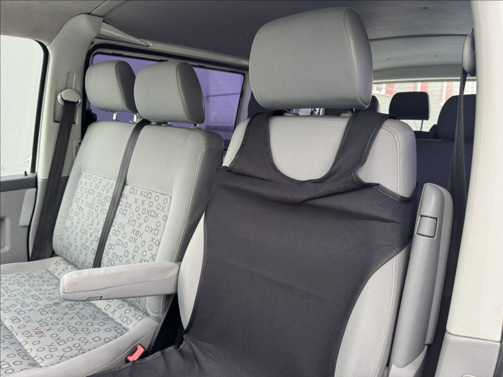 Volkswagen Transporter Kombi 1,9 l 90 kw