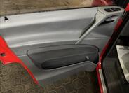 Mercedes-Benz Vito 13