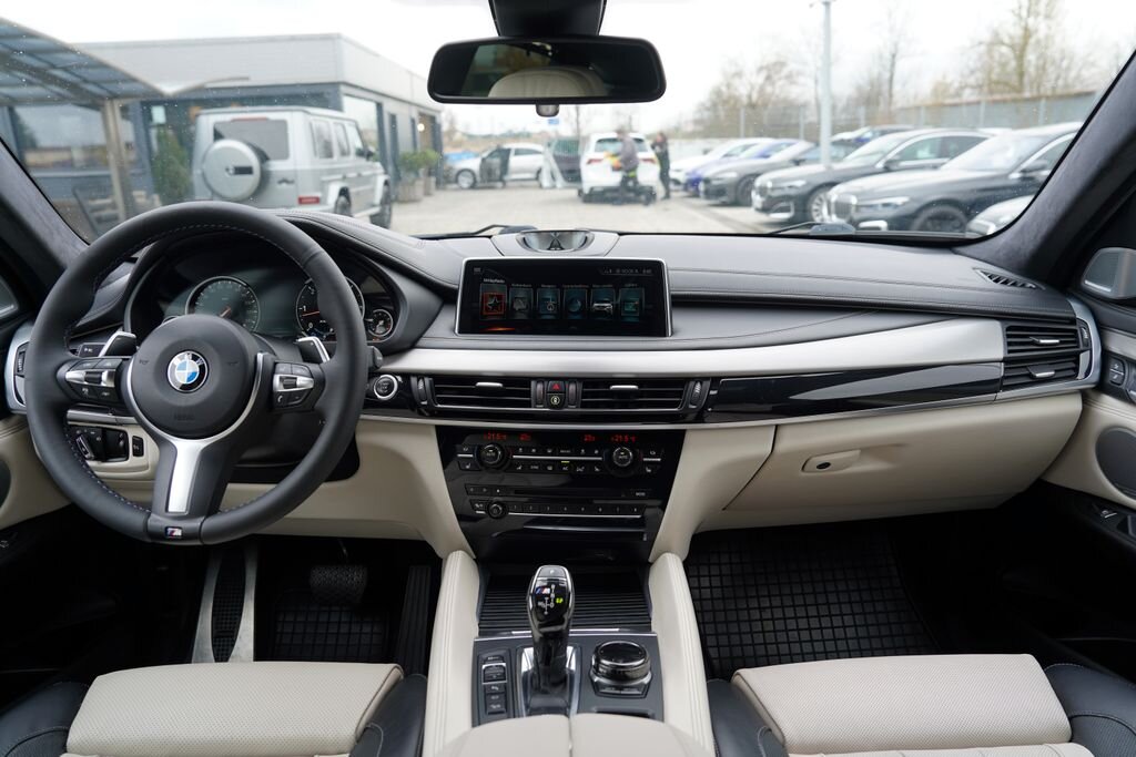 BMW X6 SUV / Terénní 3,0 l 280 kw