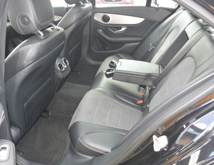 Mercedes-Benz Třídy C 32