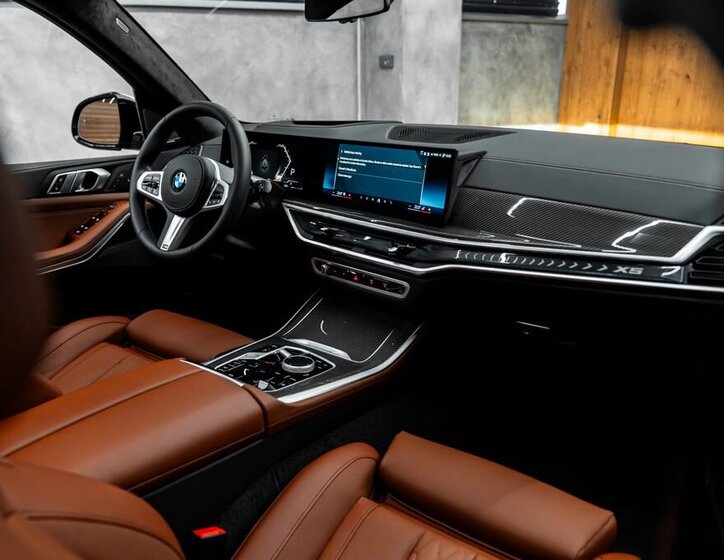 BMW X5 SUV 3,0 l 210 kw