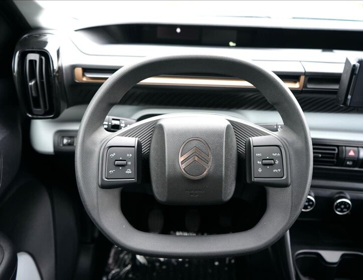 Citroën C3 Aircross SUV / Terénní 1,2 l 74 kw