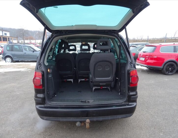 Volkswagen Sharan MPV 1,9 l 85 kw