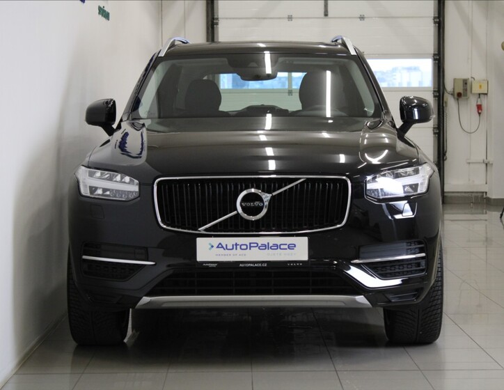 Volvo XC90 2