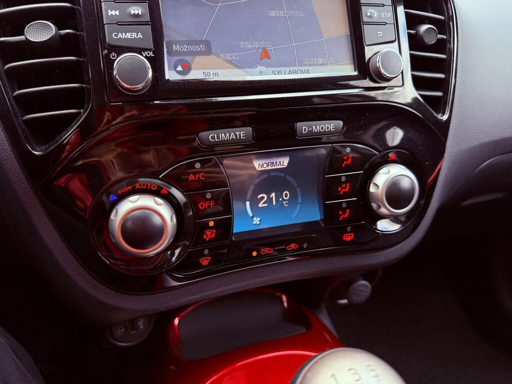 Nissan Juke Hatchback 1,6 l 86 kw