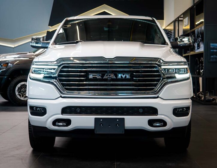 Dodge RAM Pick-up 5,7 l 291 kw