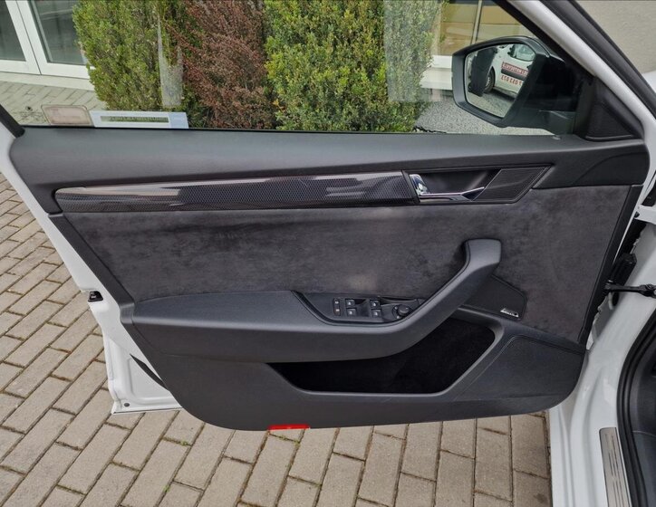 Škoda Superb Kombi 2,0 l 110 kw