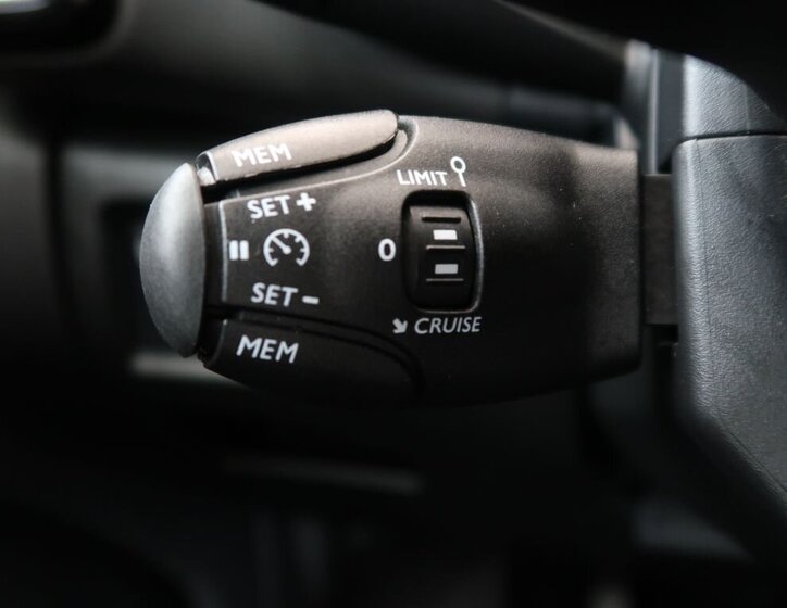 Citroën C5 Aircross SUV / Terénní 1,2 l 96 kw