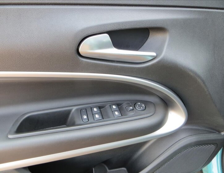 Jeep Avenger Ostatní 1,2 l 74 kw