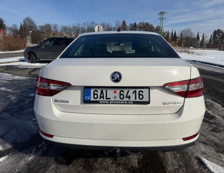 Škoda Superb Liftback 2,0 l 110 kw