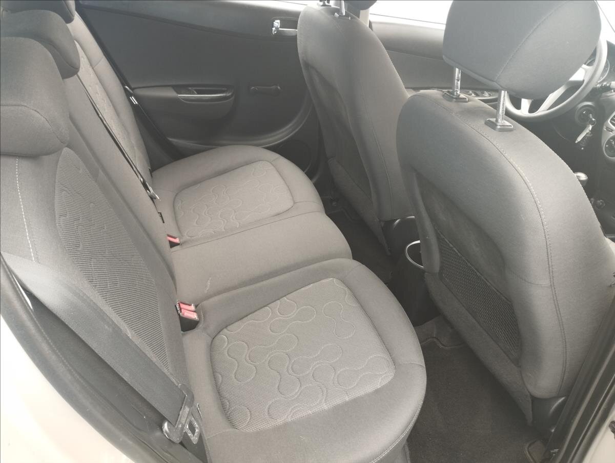 Hyundai i20 Hatchback 1,2 l 57 kw