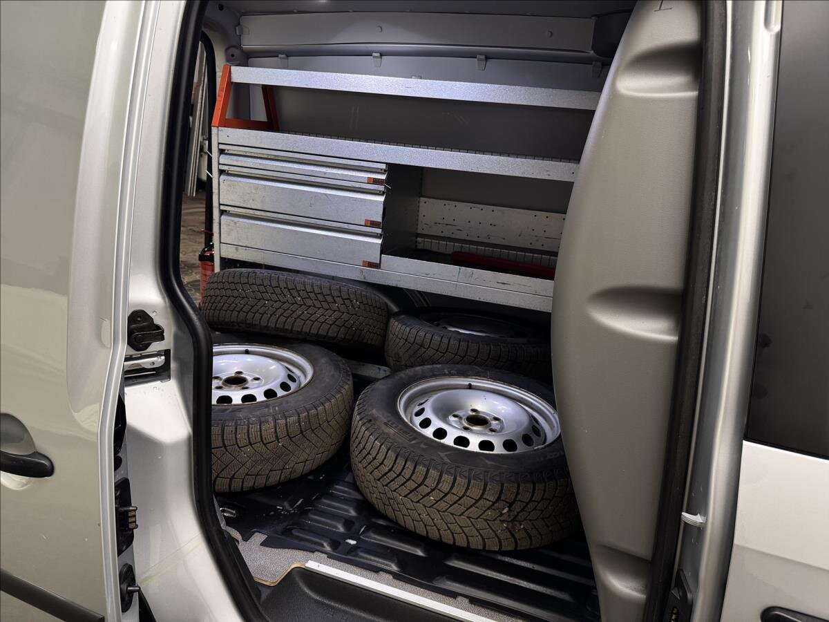 Volkswagen Caddy Ostatní 1,4 l 81 kw