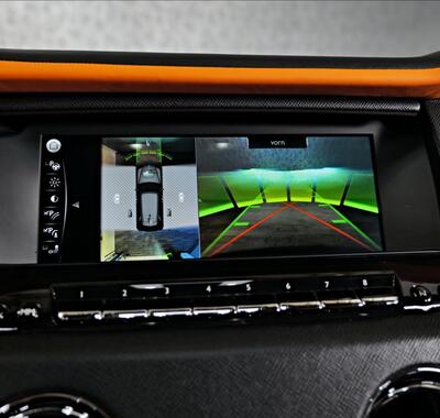 Rolls-Royce Cullinan 24