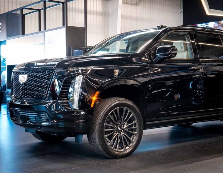 Cadillac Escalade 13