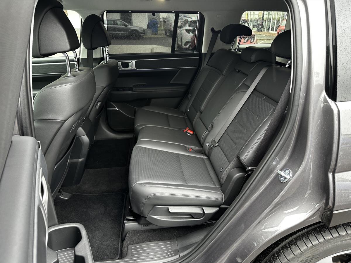 Hyundai Santa Fe SUV / Terénní 1,6 l 117 kw