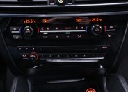 BMW X6 SUV / Terénní 3,0 l 190 kw