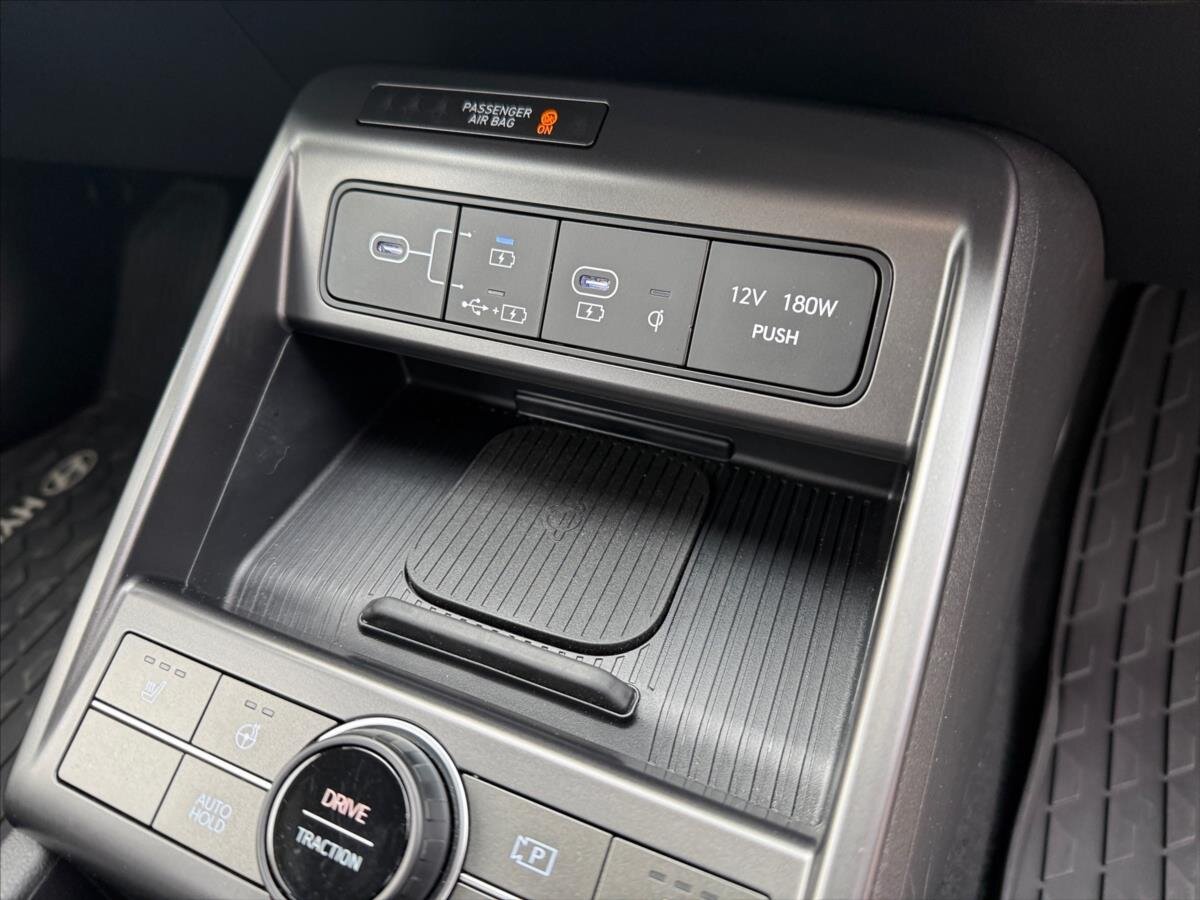 Hyundai Kona SUV / Terénní 1,6 l 101 kw