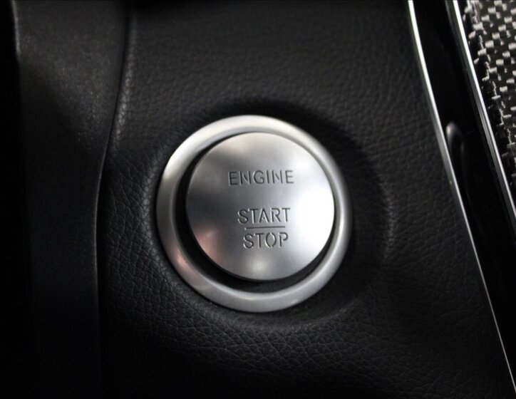 Mercedes-Benz Třídy C 24