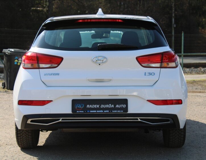 Hyundai i30 Hatchback 1,5 l 80 kw