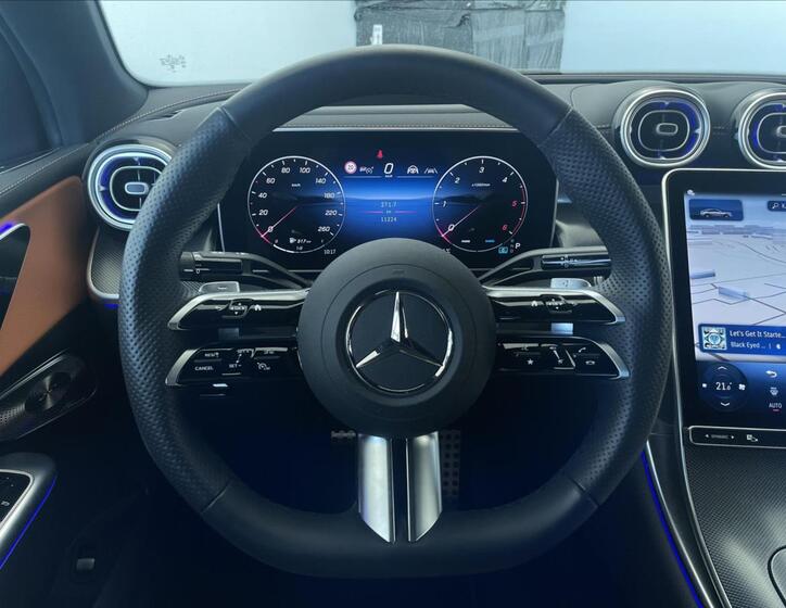 Mercedes-Benz GLC 10