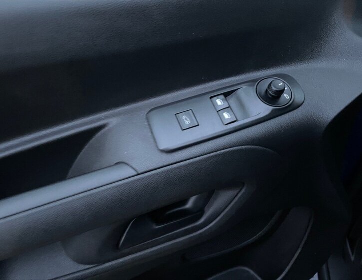 Peugeot Ostatní Ostatní 1,5 l 75 kw