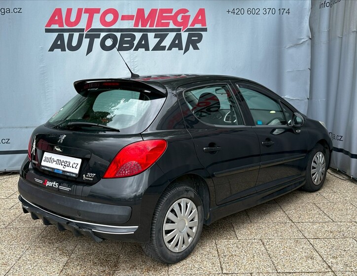 Peugeot 207 6