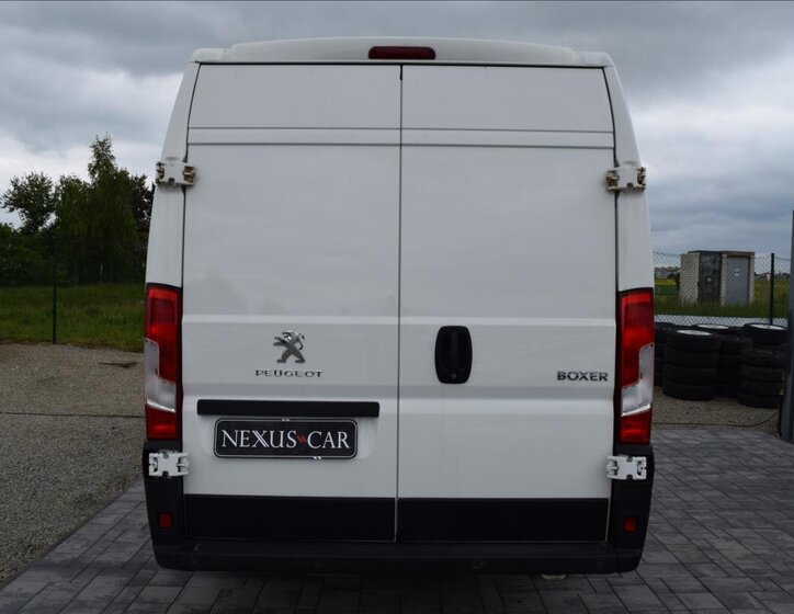 Peugeot Boxer Skříň 2,0 l 120 kw