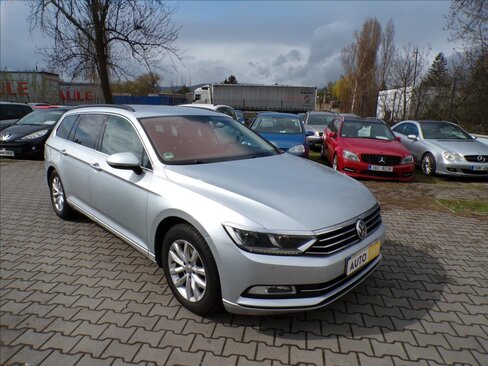 Volkswagen Passat Kombi 2,0 l 110 kw