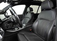 BMW X5 SUV 4,4 l 390 kw