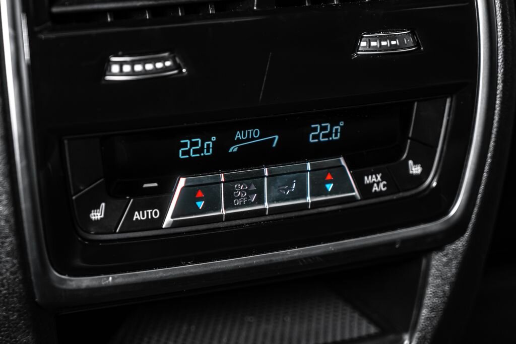 BMW X6 SUV / Terénní 4,4 l 460 kw