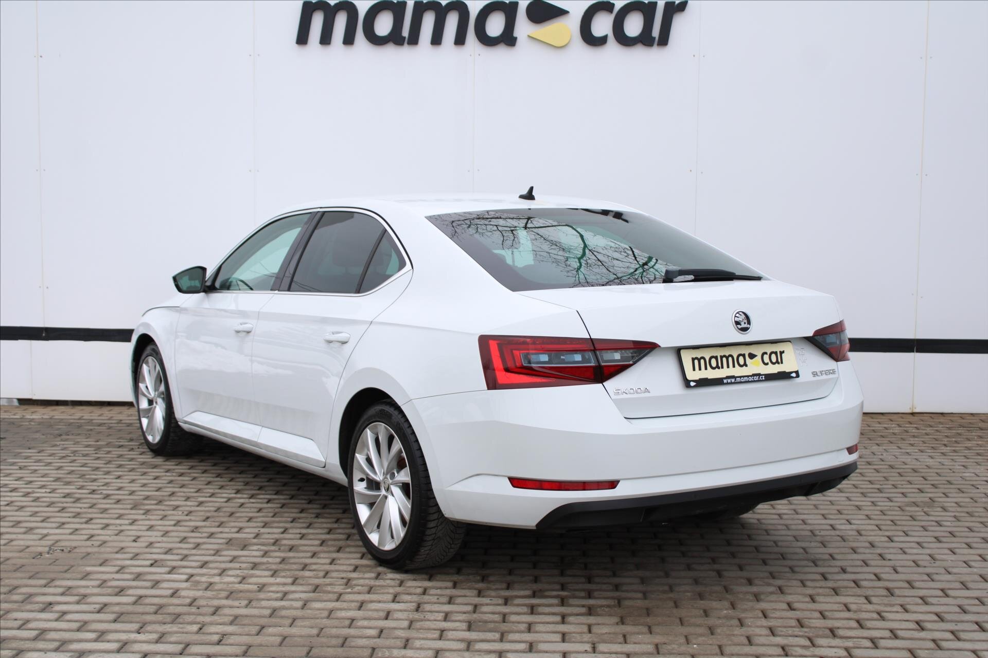 Škoda Superb Liftback 2,0 l 110 kw