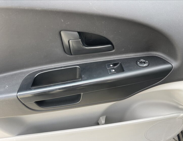 KIA Ceed Hatchback 1,4 l 80 kw