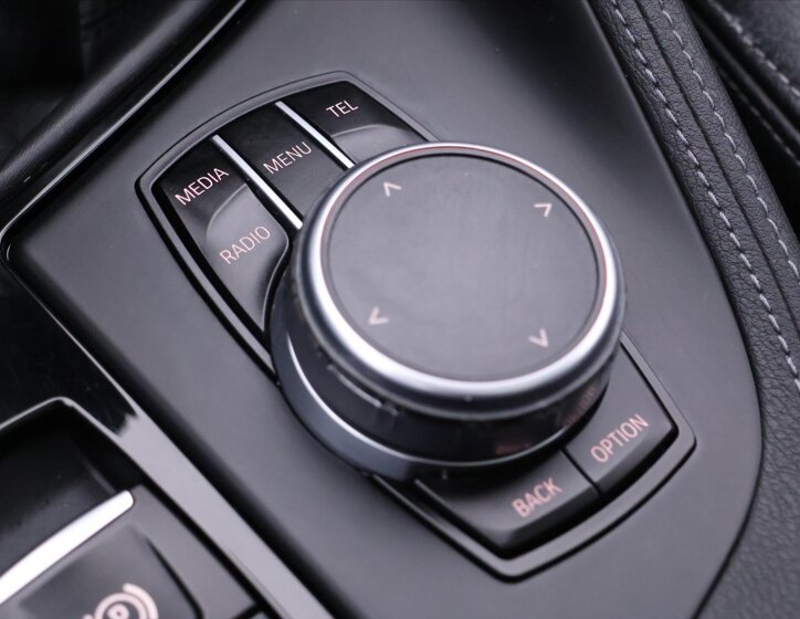 BMW X1 SUV 2,0 l 140 kw