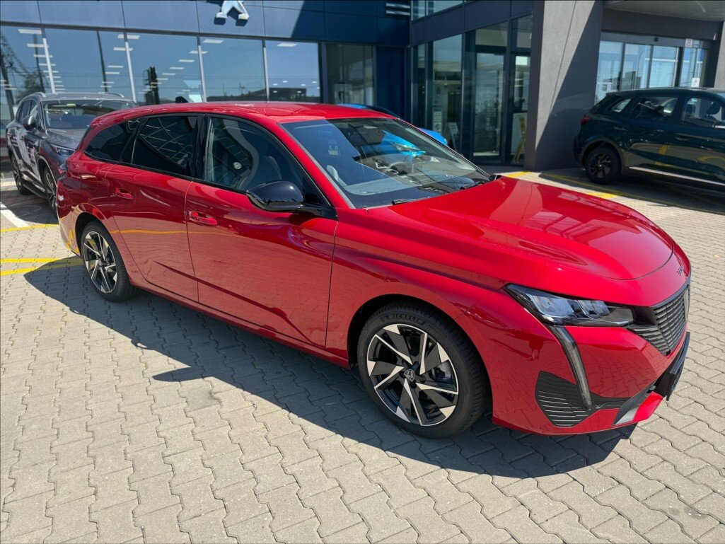 Peugeot 308 Kombi 1,2 l 107 kw