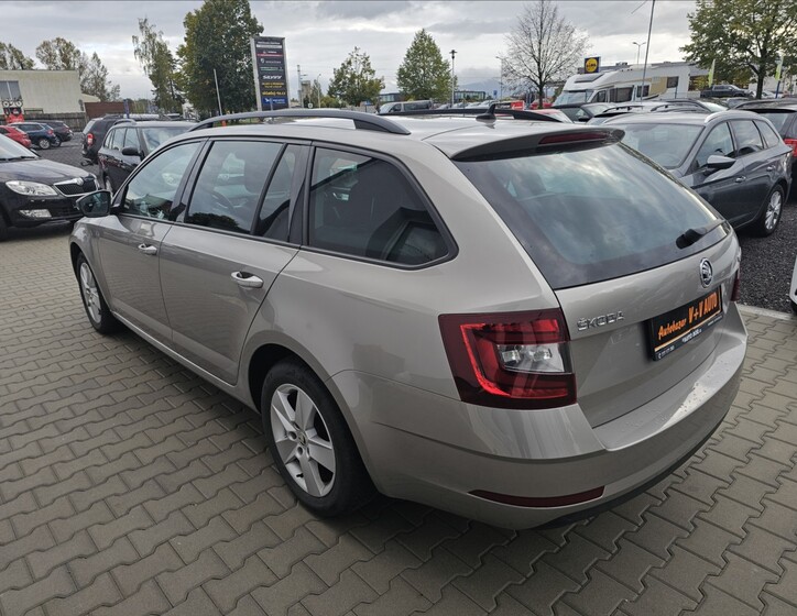 Škoda Octavia 8