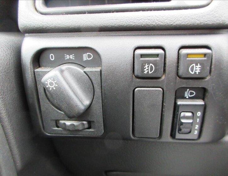 Opel Calibra Kupé 2,0 l 85 kw