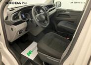 Volkswagen Caravelle 12