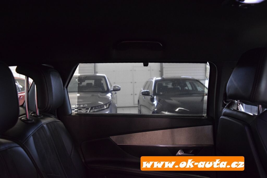 Peugeot 5008 MPV 1,5 l 96 kw