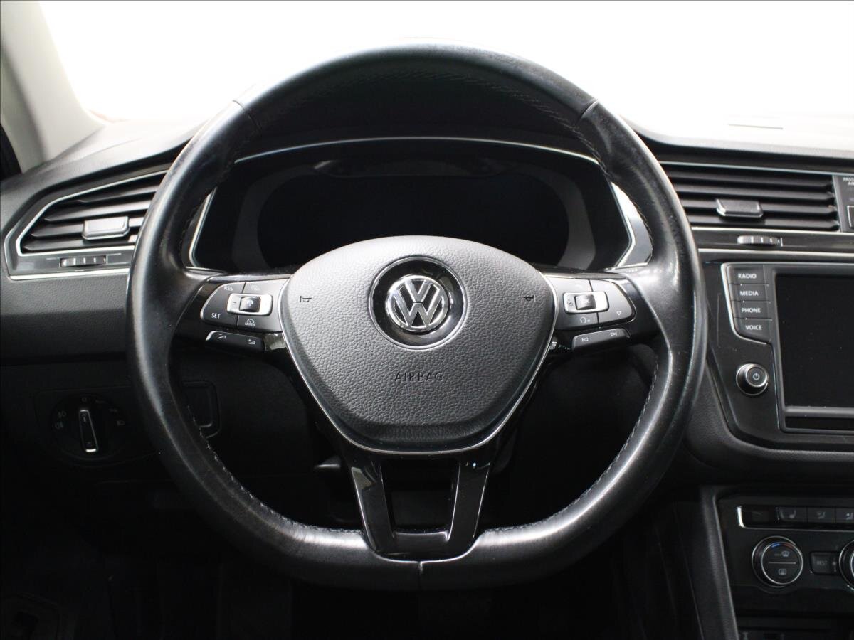 Volkswagen Tiguan SUV / Terénní 2,0 l 110 kw
