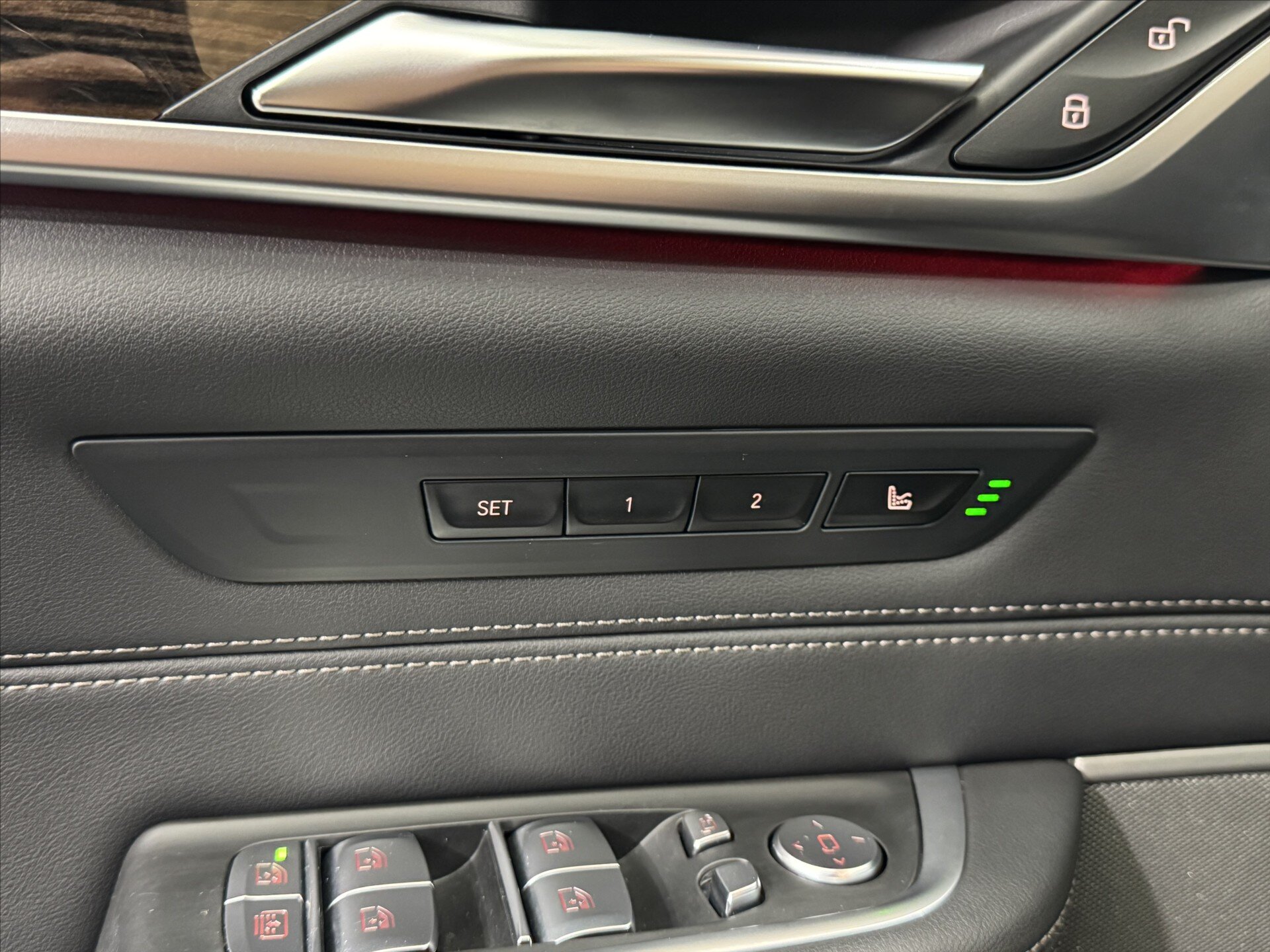 BMW Řada 6 Sedan / Limuzína 3,0 l 250 kw