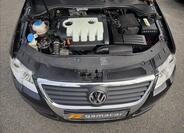 Volkswagen Passat 25