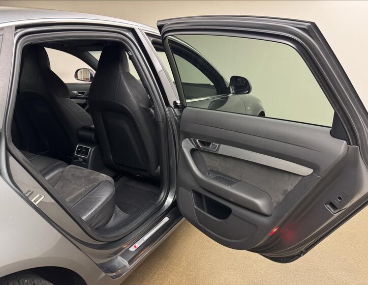 Audi A6 Sedan 2,7 l 140 kw