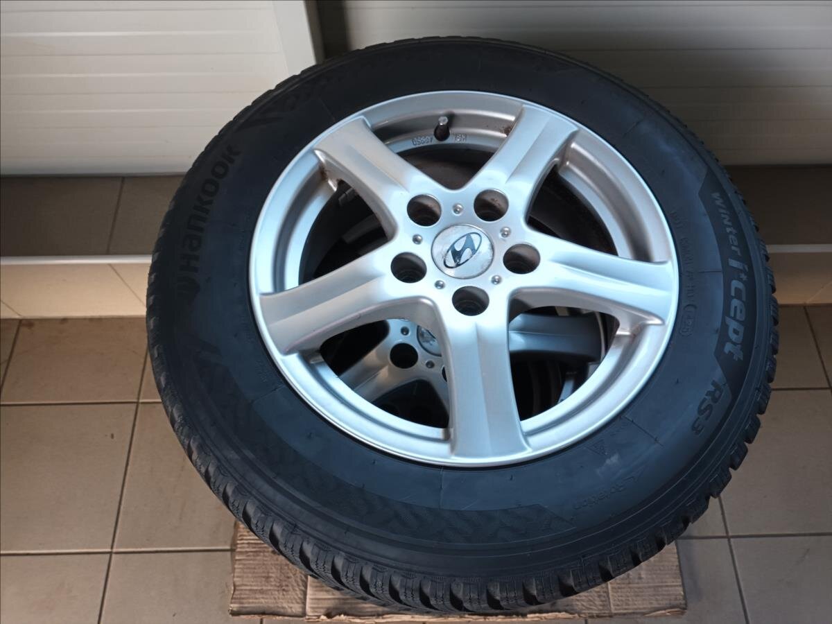 Hyundai i30 Hatchback 1,6 l 88 kw