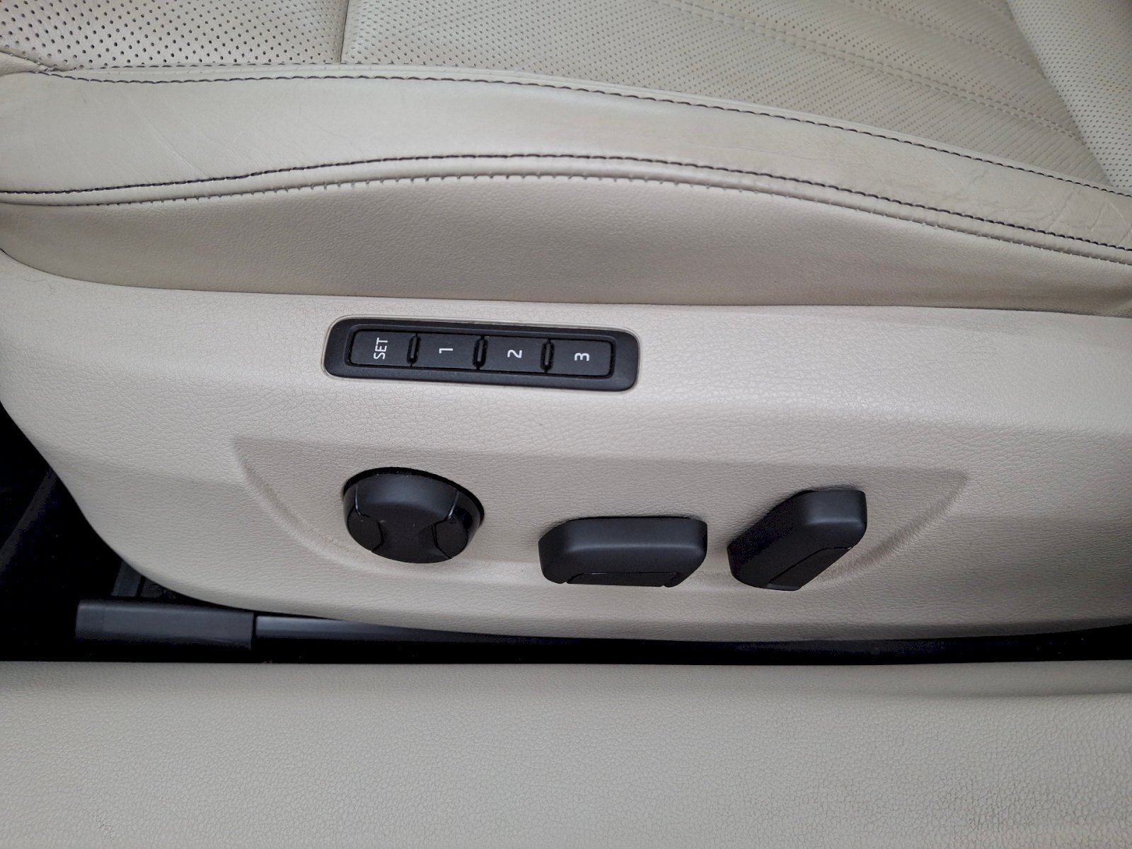 Škoda Superb Kombi 2,0 l 147 kw