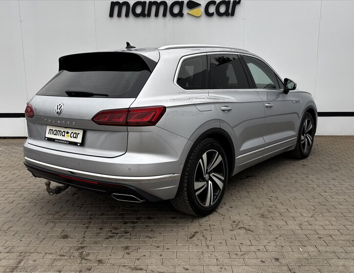 Volkswagen Touareg SUV / Terénní 3,0 l 210 kw