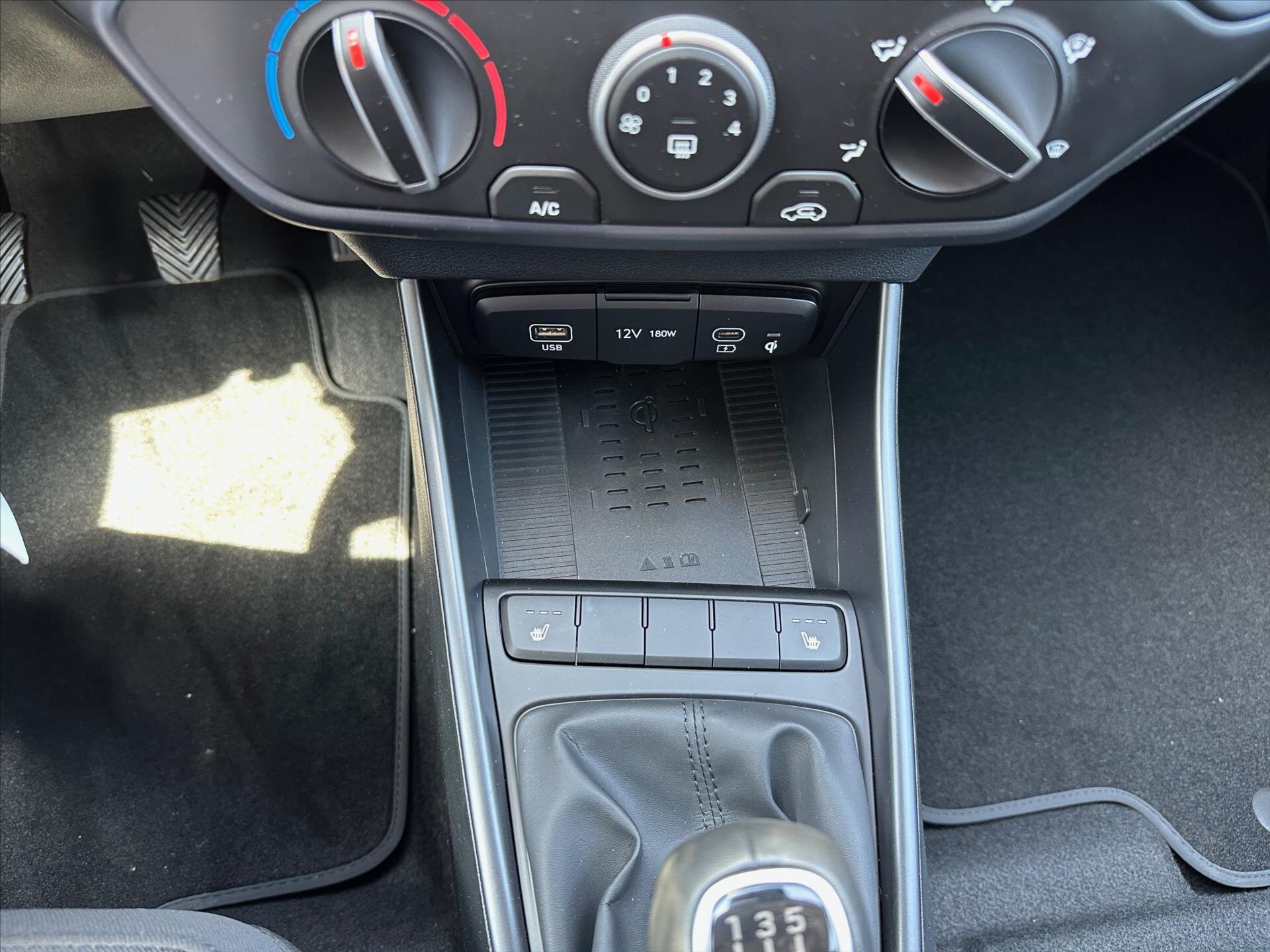 Hyundai i20 Hatchback 1,2 l 61 kw